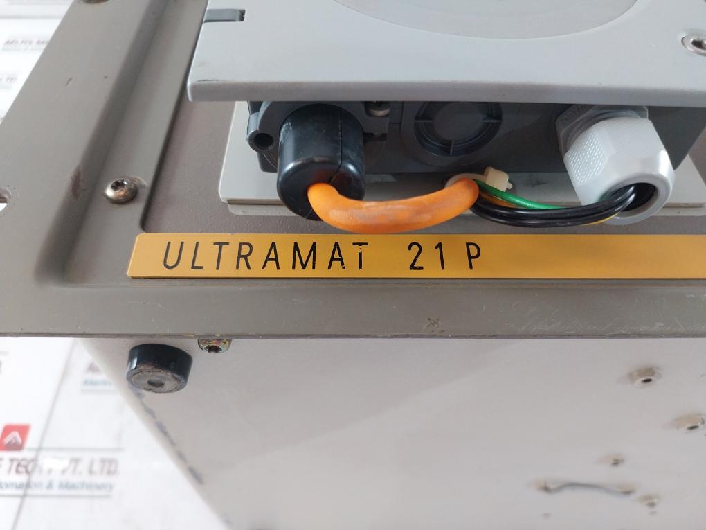 Siemens Ultramat 22 Gas Analyzer 240V 60Hz 70Va