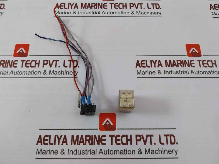 Siemens V23154-m0721-b104 Relay Bcj0