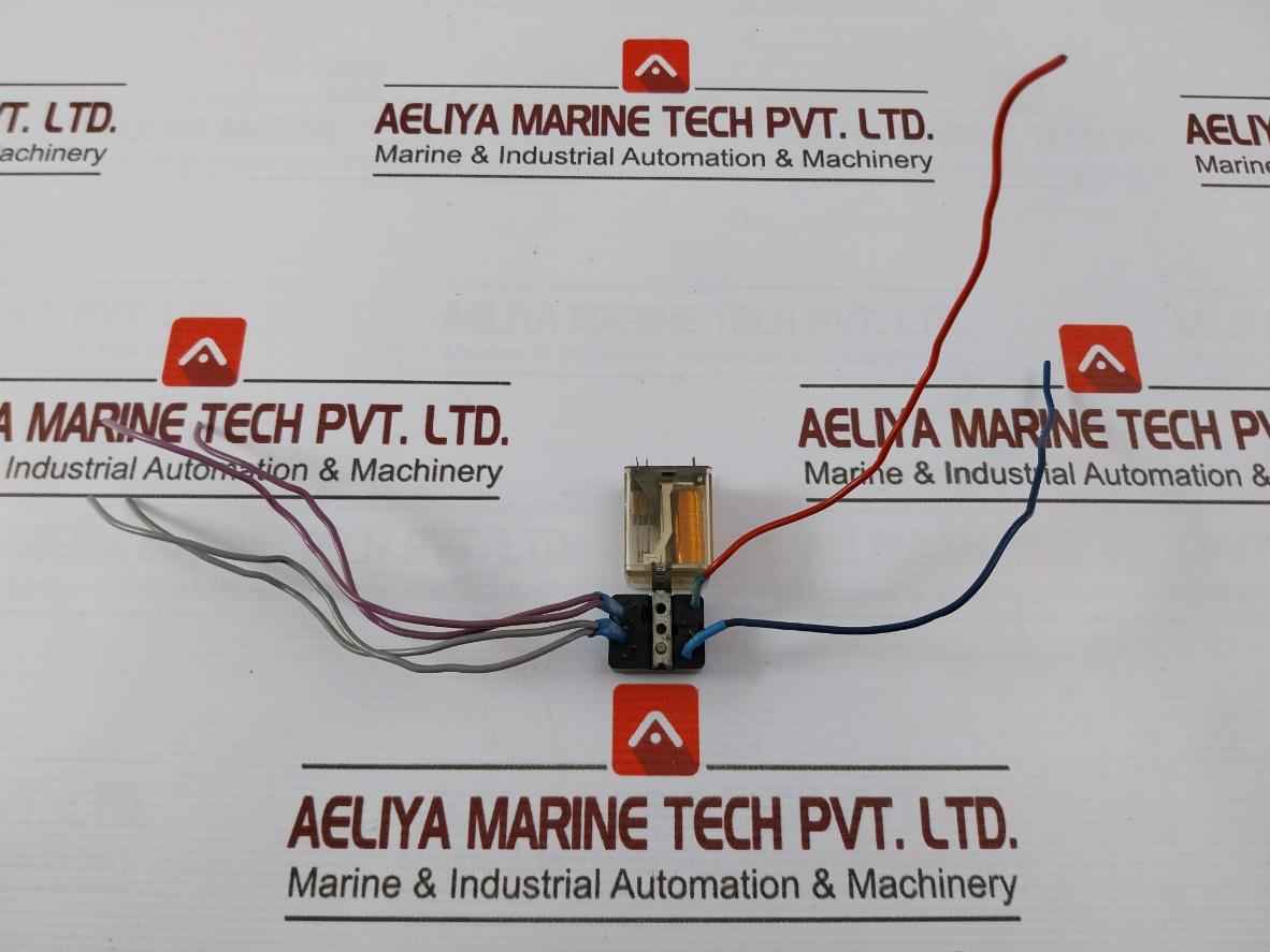 Siemens V23154-m0721-b104 Relay Bcj0