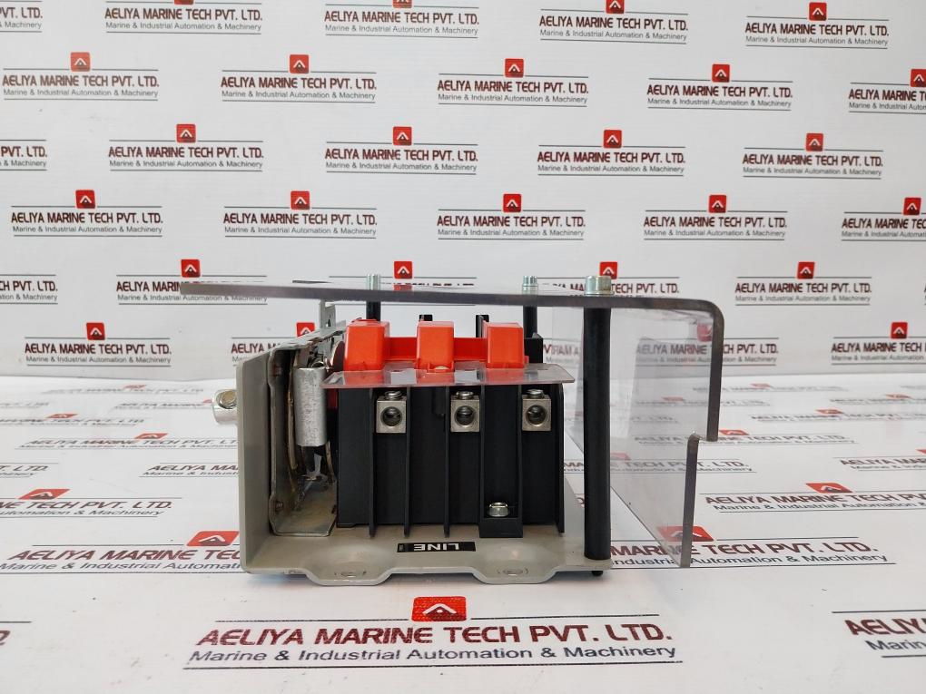 Siemens Vbnfs361 Low Voltage Circuit Protection Disconnect Switch 30A 600Vac