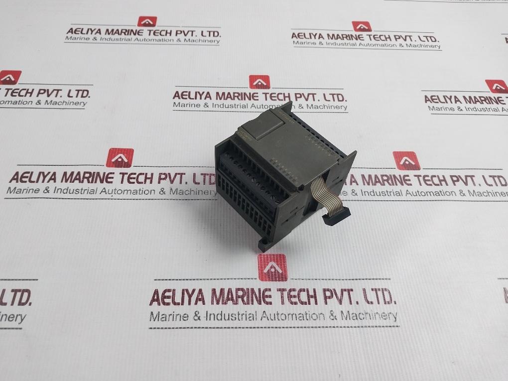 Siemens 1P 6Es7 223-1Ph22-0Xa0 Digital I/O Module 250Vac 2A
