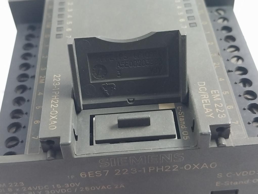 Siemens 1P 6Es7 223-1Ph22-0Xa0 Digital I/O Module 250Vac 2A