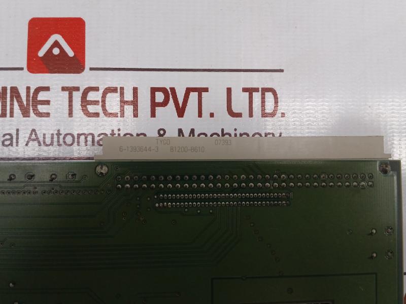 Siemens 1P 6Se7033-2Tg60-z Simovert Vc Dc Inverter 0-500Hz Iec/En 60269