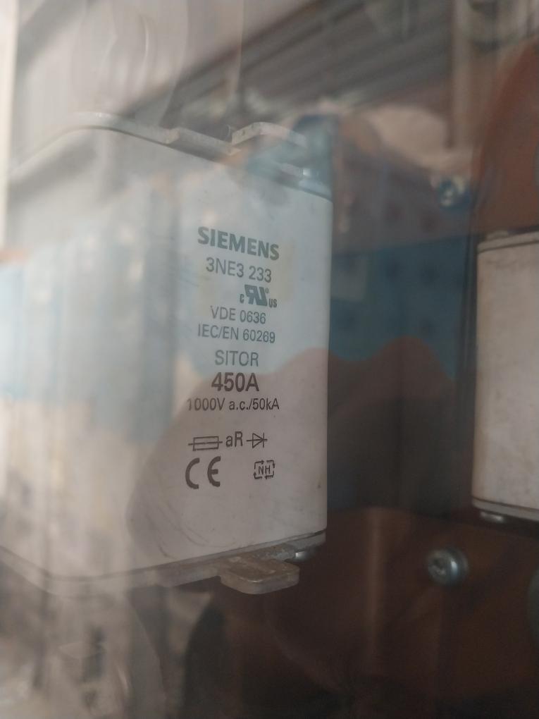 Siemens 1P 6SE7035-1EJ80 Simovert AFE DC Inverter 6SE7038-6GL84-1BG2 380-460V