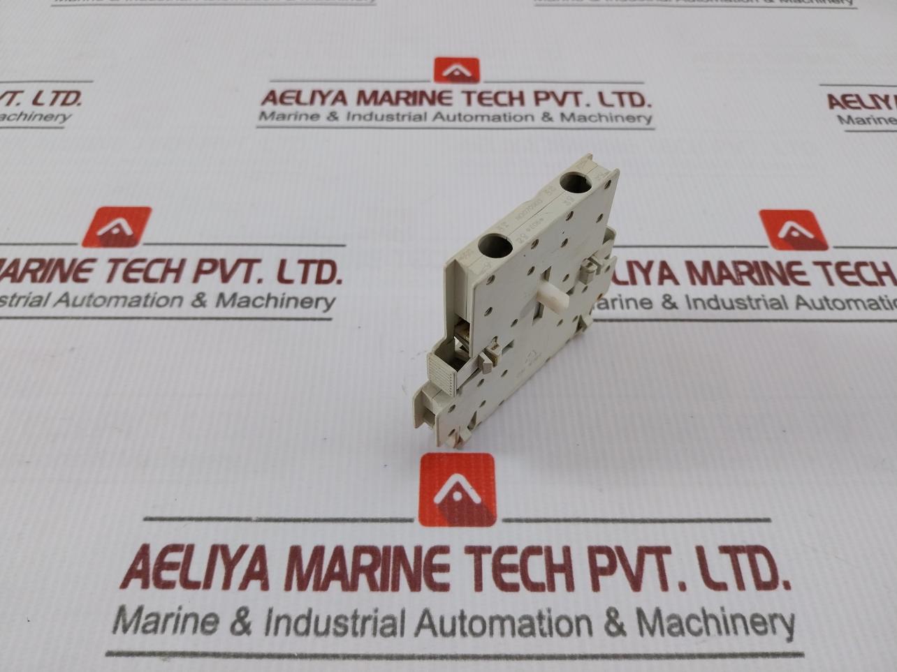 Siemens 3Rh1921-1Ea11 Auxiliary Switch Block A300/Q300,10A/240V