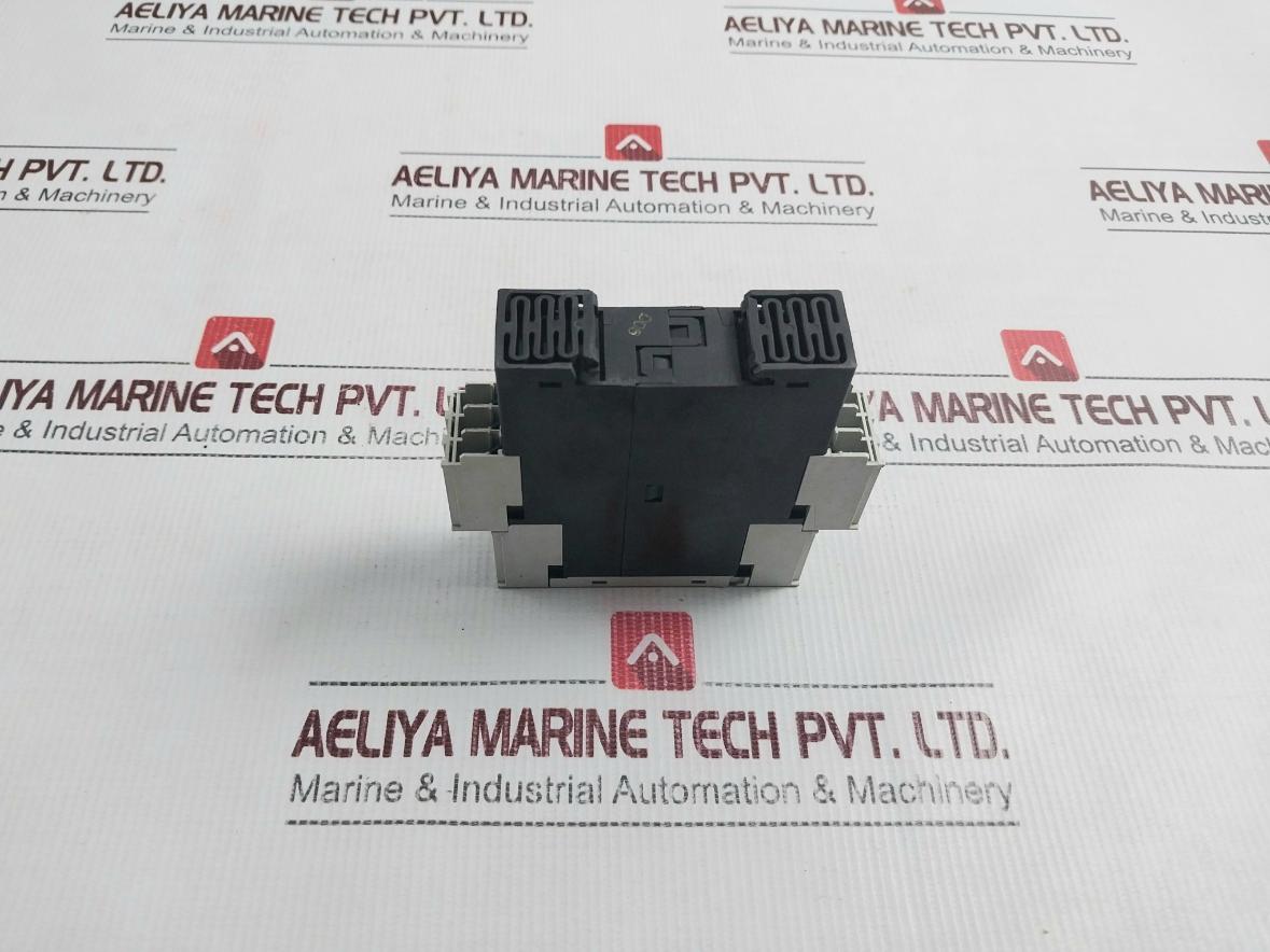 Siemens 3Rp1525-1Bp30 Time Relay 300V