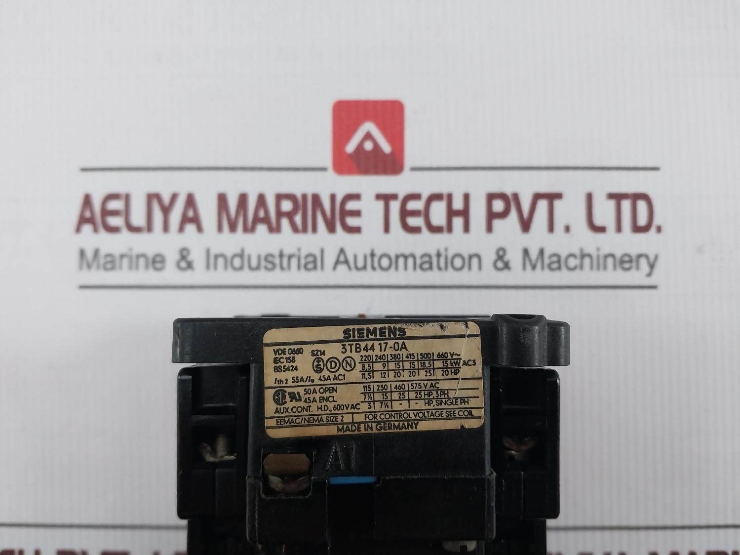 Siemens 3Tb44 17-0A Motor Starter Contactor