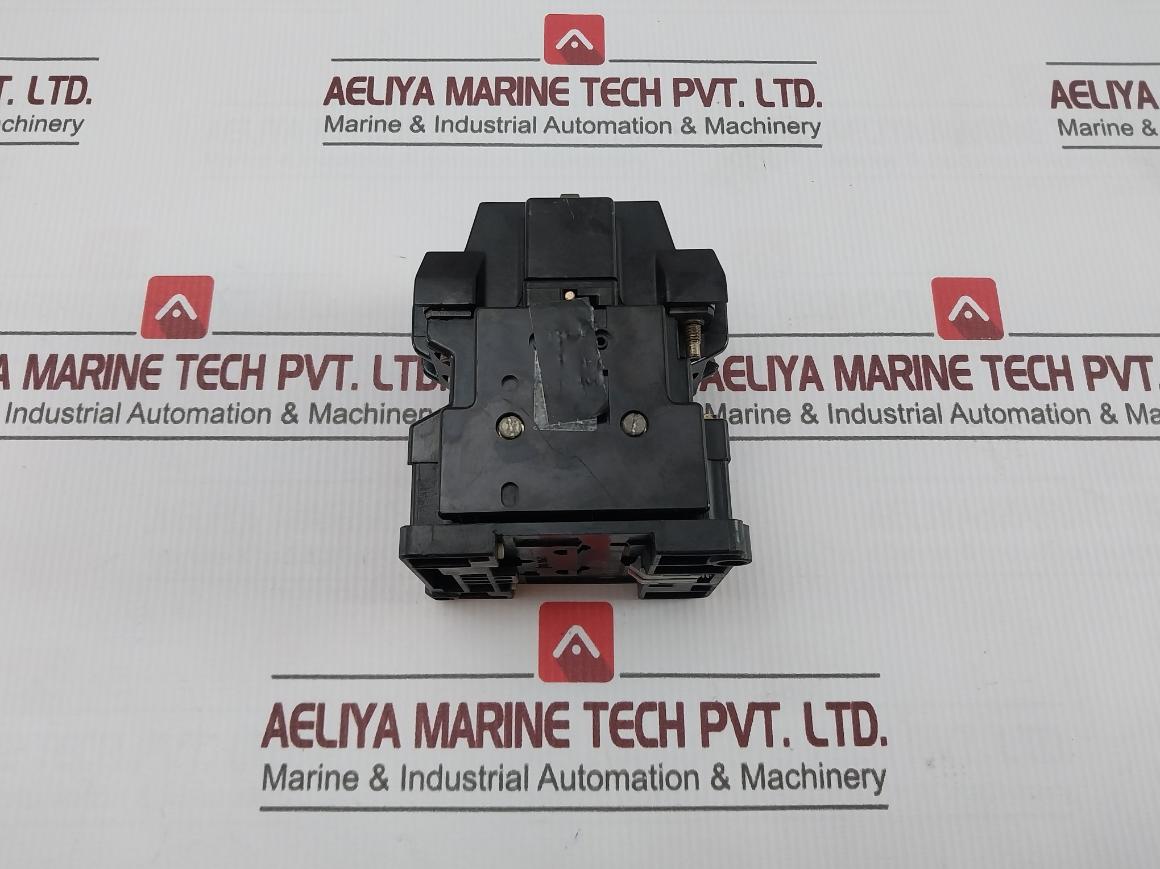 Siemens 3Tb44 17-0A Motor Starter Contactor