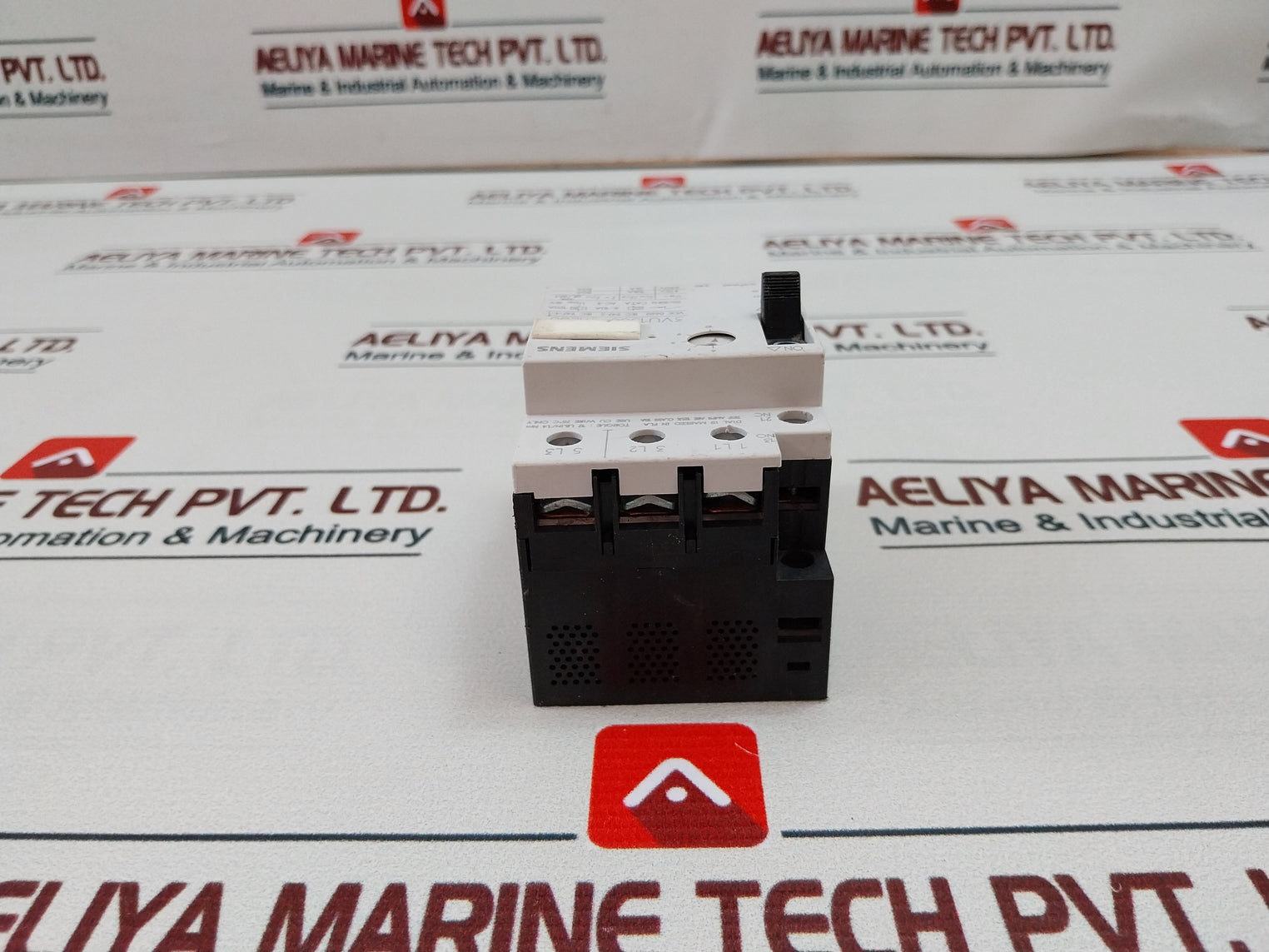 Siemens 3vu1300-1ml00 Circuit Breaker