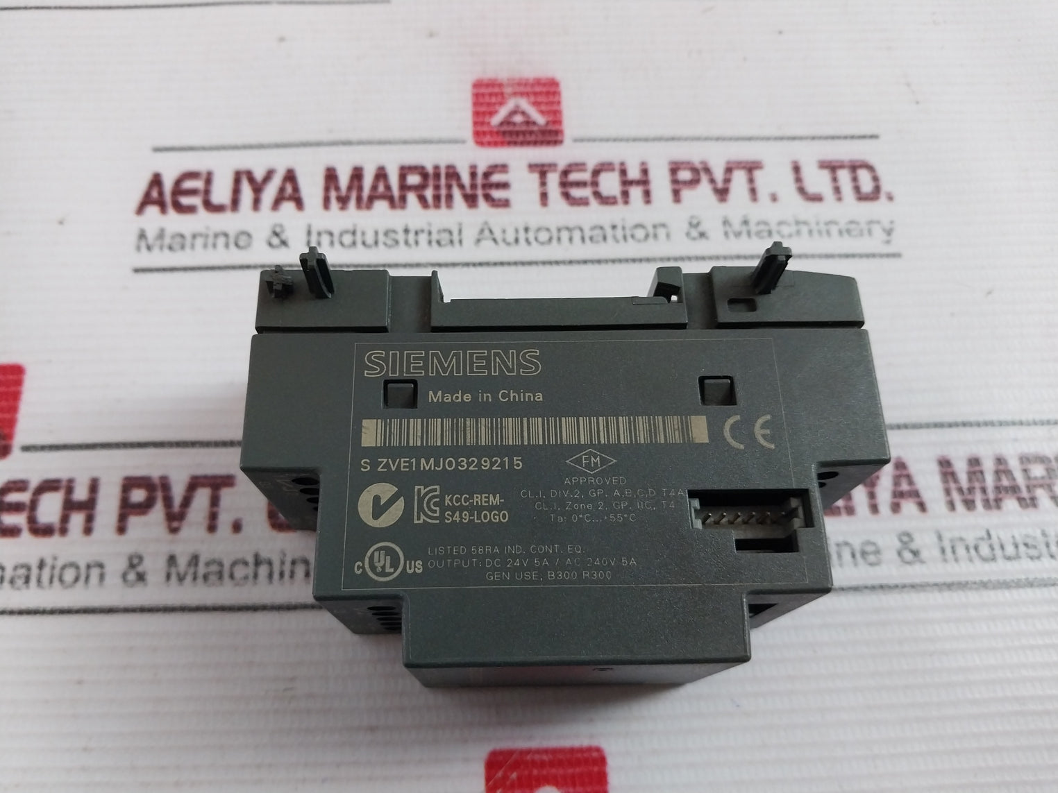 Siemens 6Ed1 055-1Mb00-0Ba1 Expansion Module