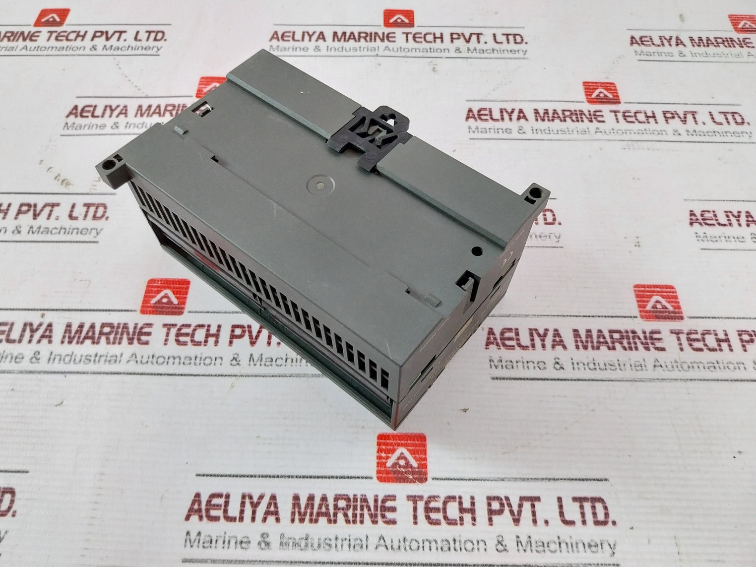 Siemens 6ES7 223-1PL22-0XA8 Digital I/O Module 30 VDC/250 VAC