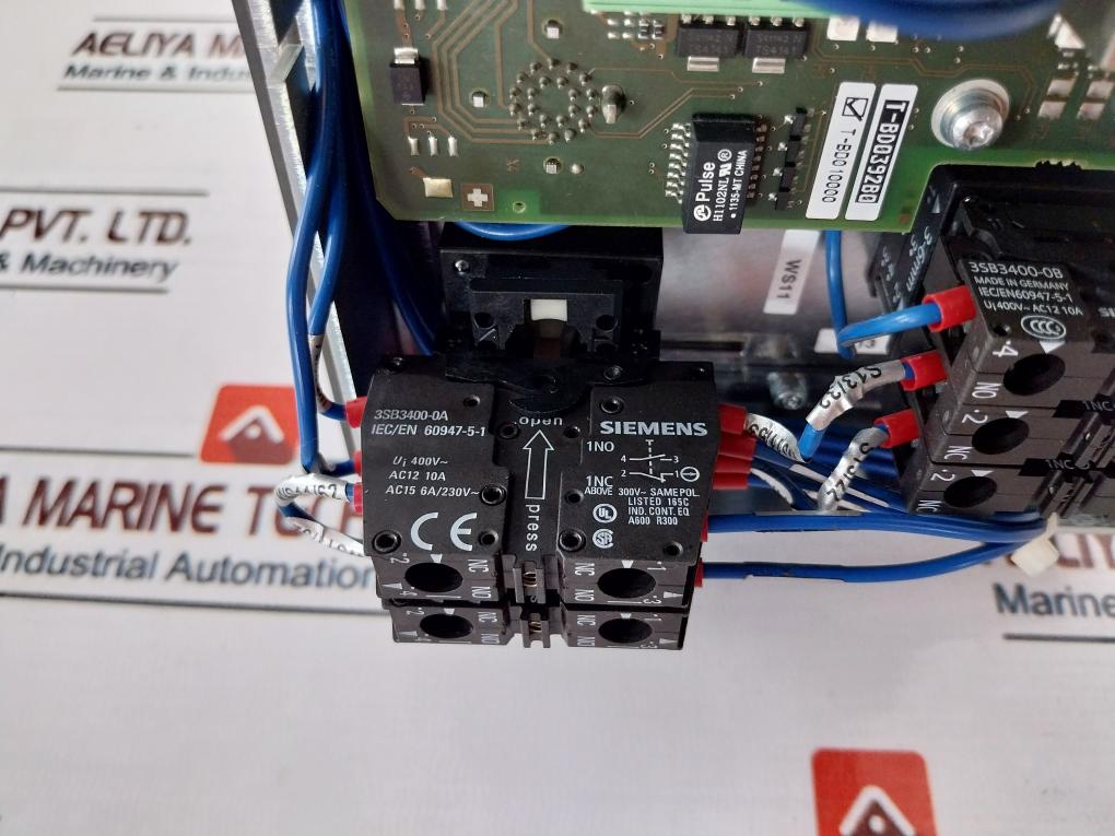 Siemens 6Fc5303-1Af12-8Ag0 Sinumerik Push Button Panel