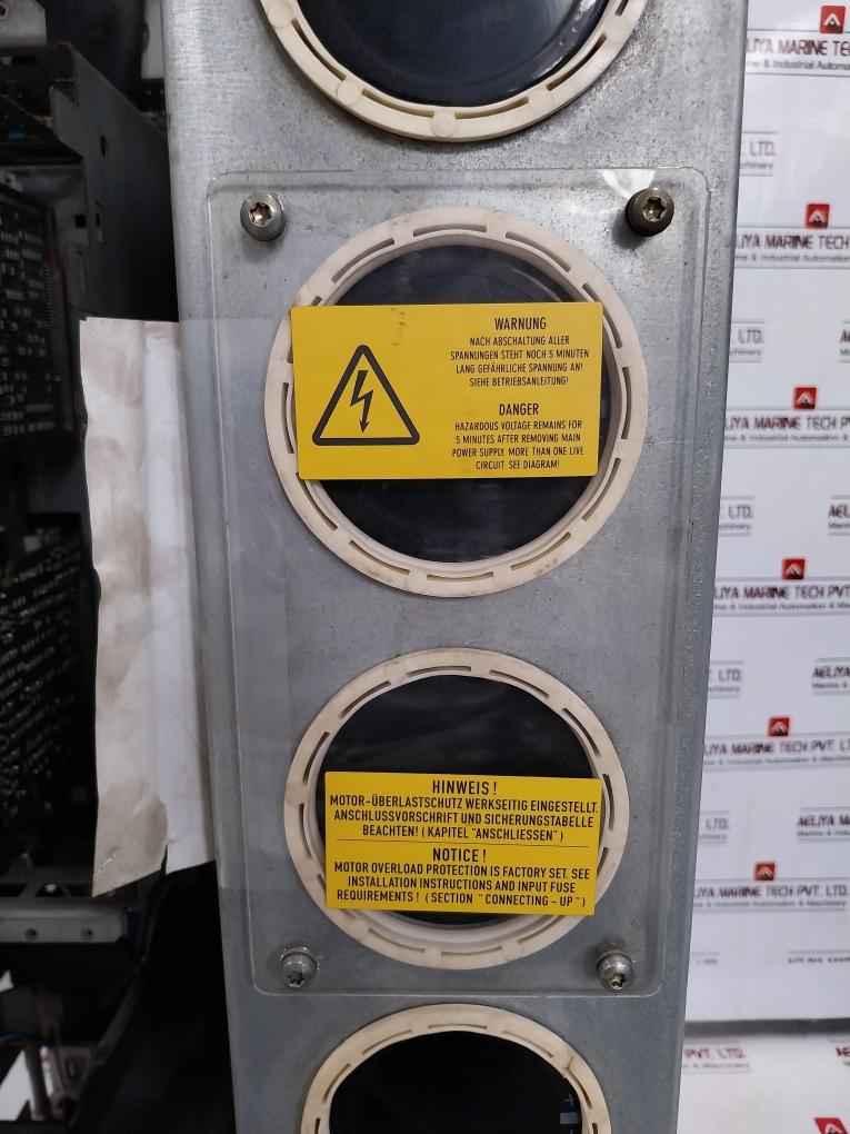 Siemens 6Se7031-0Te60-z Simovert Vc Dc Inverter 6Se7031-2Hf84-1Bg0 Dc510-650V