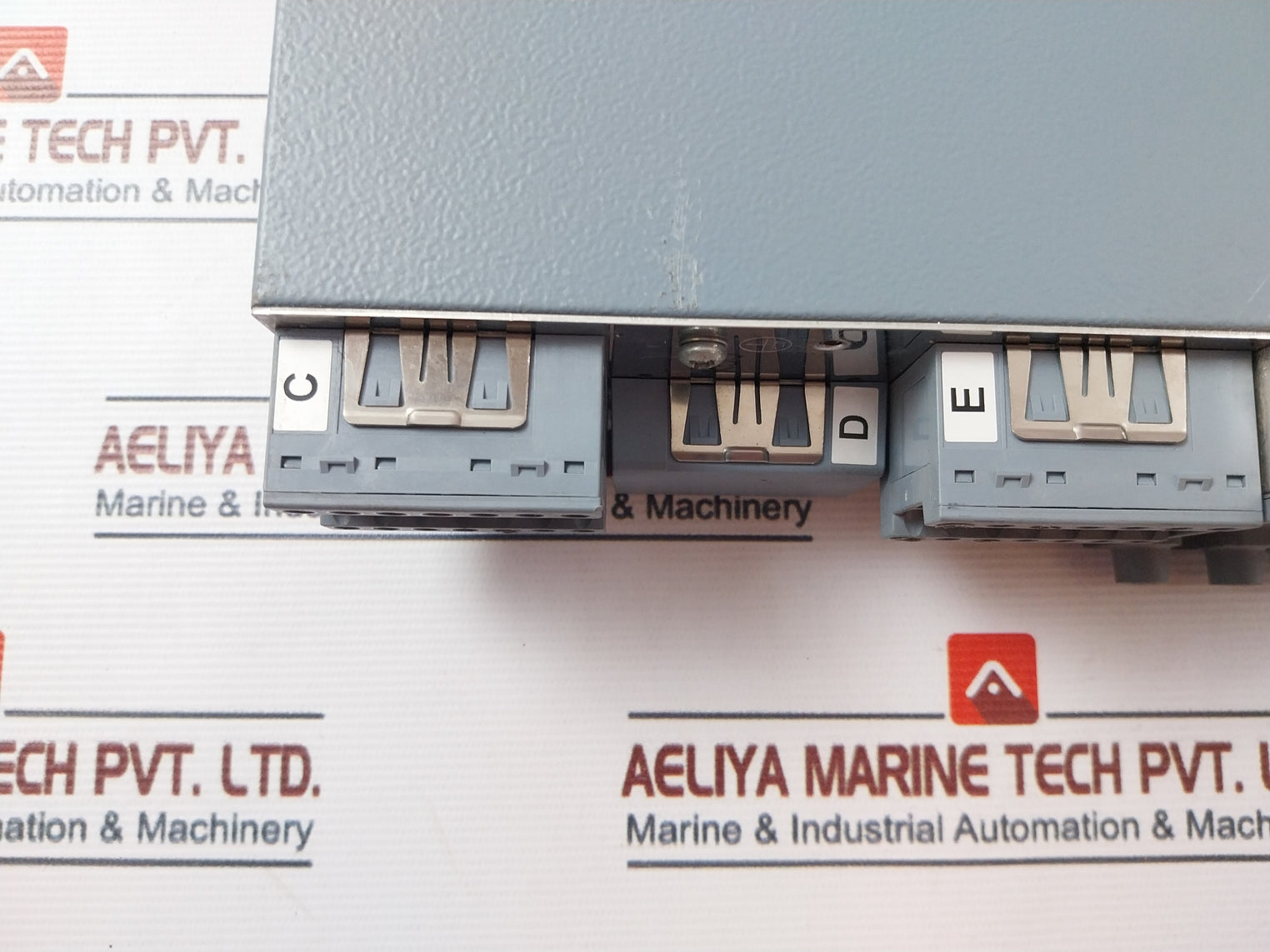 Siemens 7Sj8031-5Eb90-1Fq0/Cc Overcurrent Protection Relay