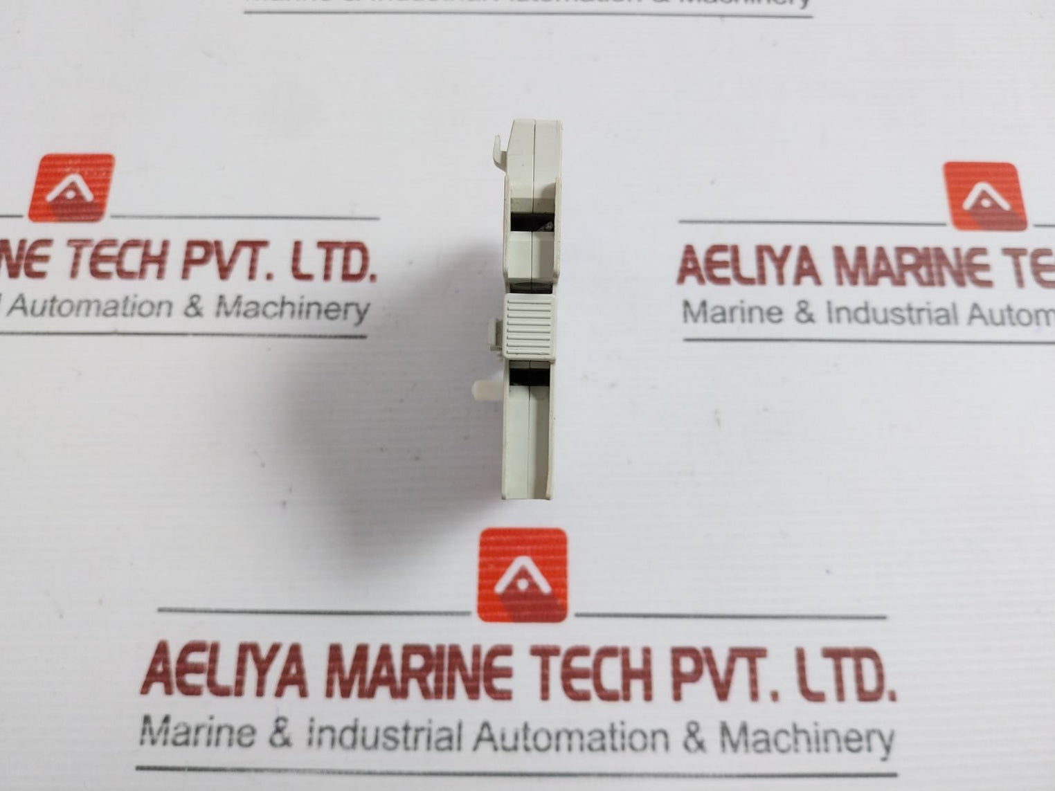 Auxiliary Contact Block Part No: 3Rh1921-1Da11 By Siemens 10A 240V