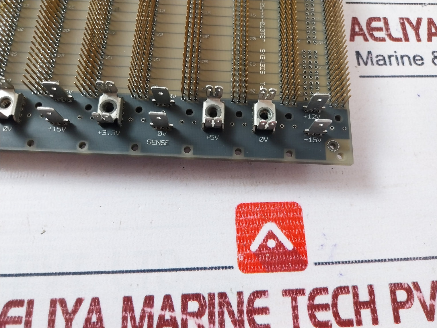 Siemens J31070-A4452-F009-B1-85 Backplane Board