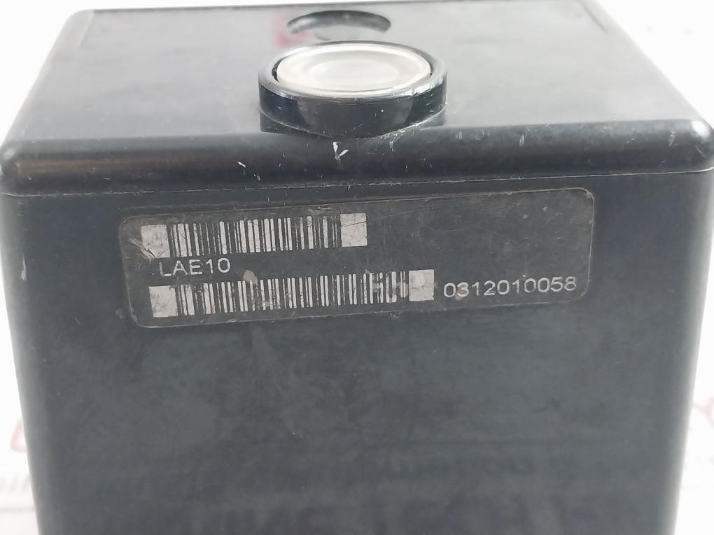 Siemens Lae10 Flame Safeguard Controller 0312010058
