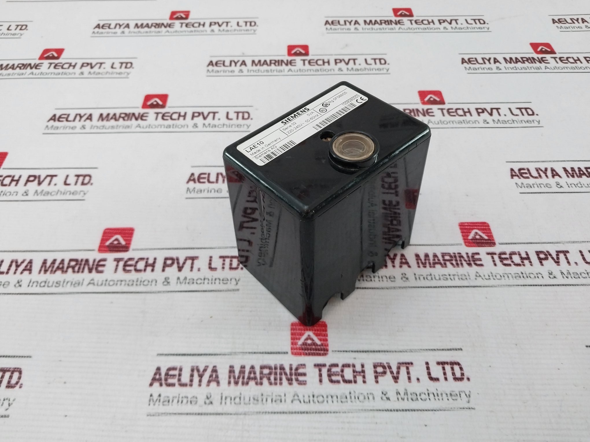 Siemens Lae10 Flame Safeguard Controller 220-240V~ 50-60Hz