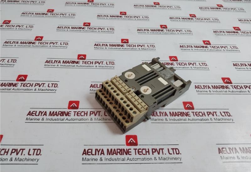 Siemens Simatic 6es5 700-8ma11 Bus Module S5