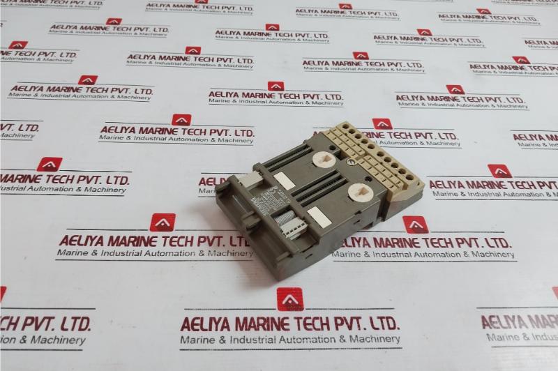 Siemens Simatic 6es5 700-8ma11 Bus Module S5