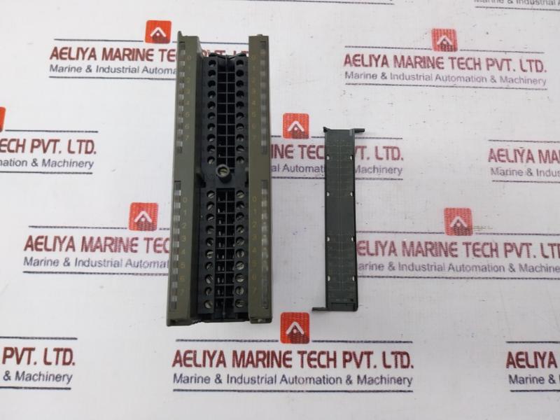 Siemens Simatic S7 6Es7 321-1Bl00-0Aa0 300 Digital Input Module Sm321