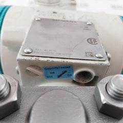 Siemens Sitrans P 7Mf4433-1Ea02-2Ac1-z Transmitter For Differential Pressure