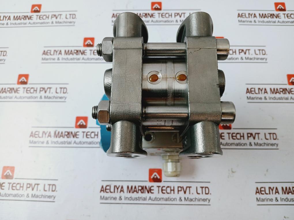 Siemens Sitrans P Ds Iii 7Mf4433-1Da02-1Ad7-z Differential Pressure Transmitter