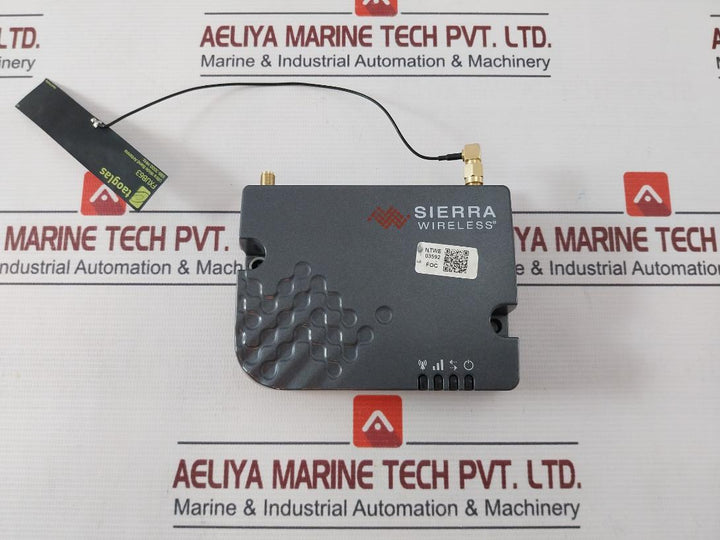 Sierra Rv50 Wireless Airlink Ultra Wide Band Antenna Router 1102555
