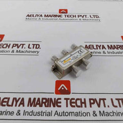 Signal R-4 4-way Splitter 5-1000Mhz