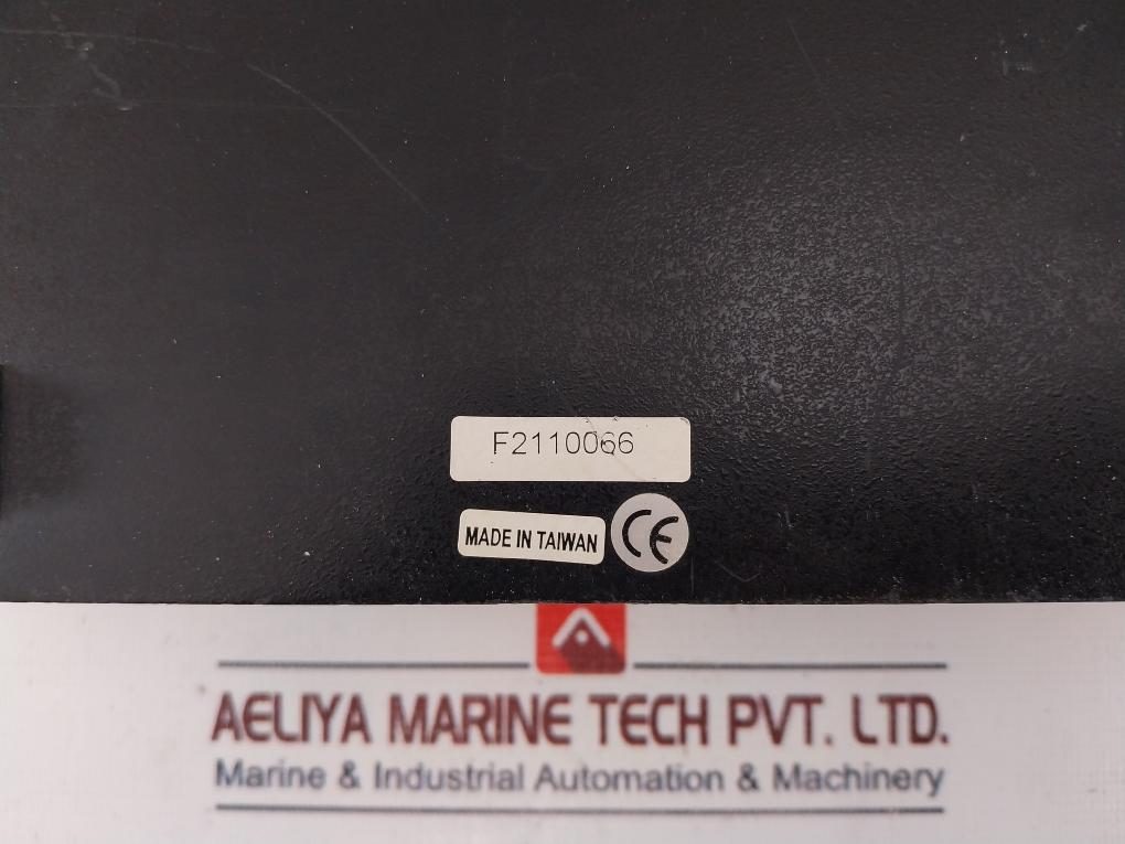 Signamax 098-8040, 4 Port Kvm Switch