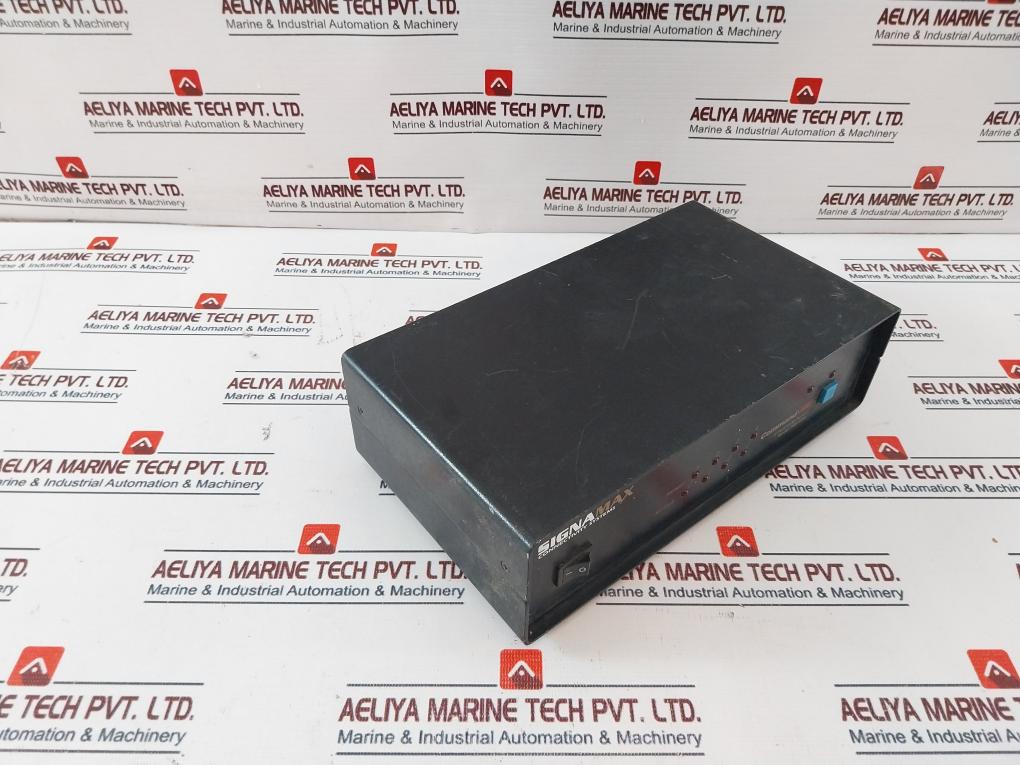 Signamax 098-8040, 4 Port Kvm Switch