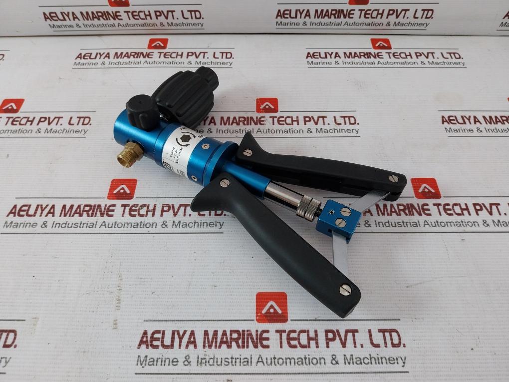 Sika P40-2 Hand Held Test Pump Set Bp100K Eppm040Ebl0000