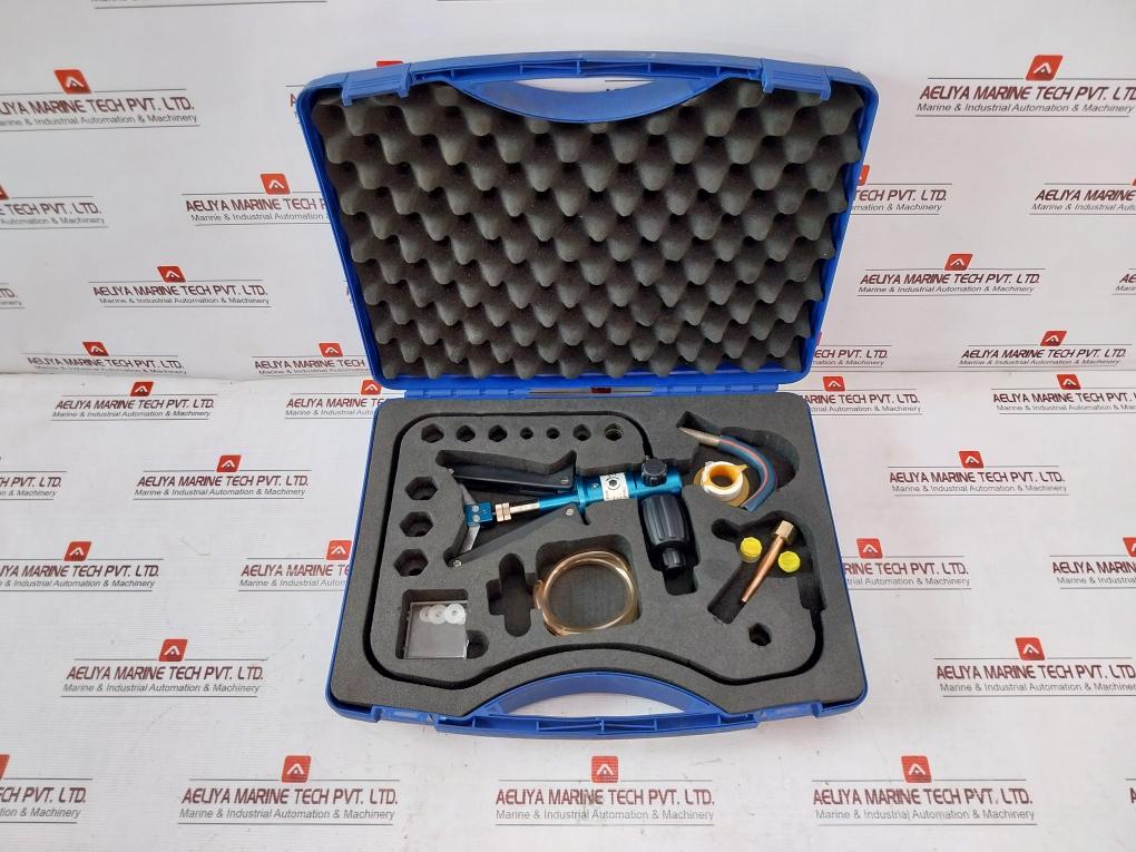 Sika P40-2 Hand Held Test Pump Set Bp100K Eppm040Ebl0000