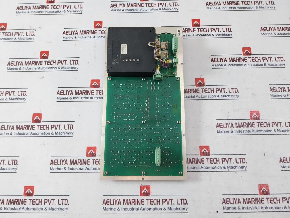 Simrad Norge 25005323 Numeric & Special Function Panel P200-8F20V00-x