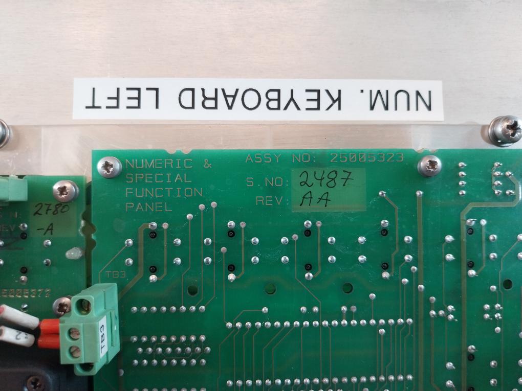 Simrad Norge 25005331/ 25005323 Trackball Numeric & Special Function Panel