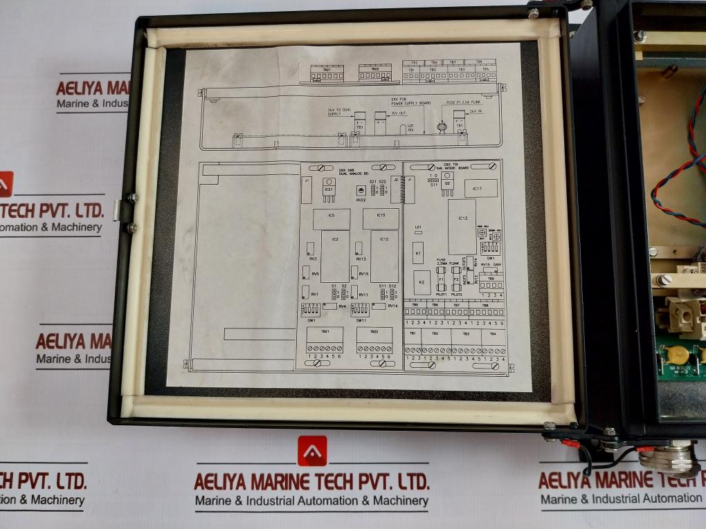 Simrad Robertson 20126009, 20126678 Distribution Unit D93