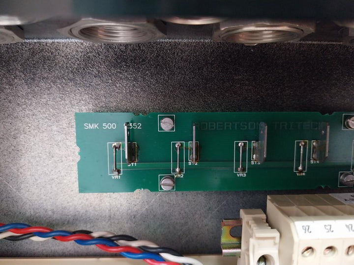 Simrad Robertson 20126009, 20126678 Distribution Unit D93