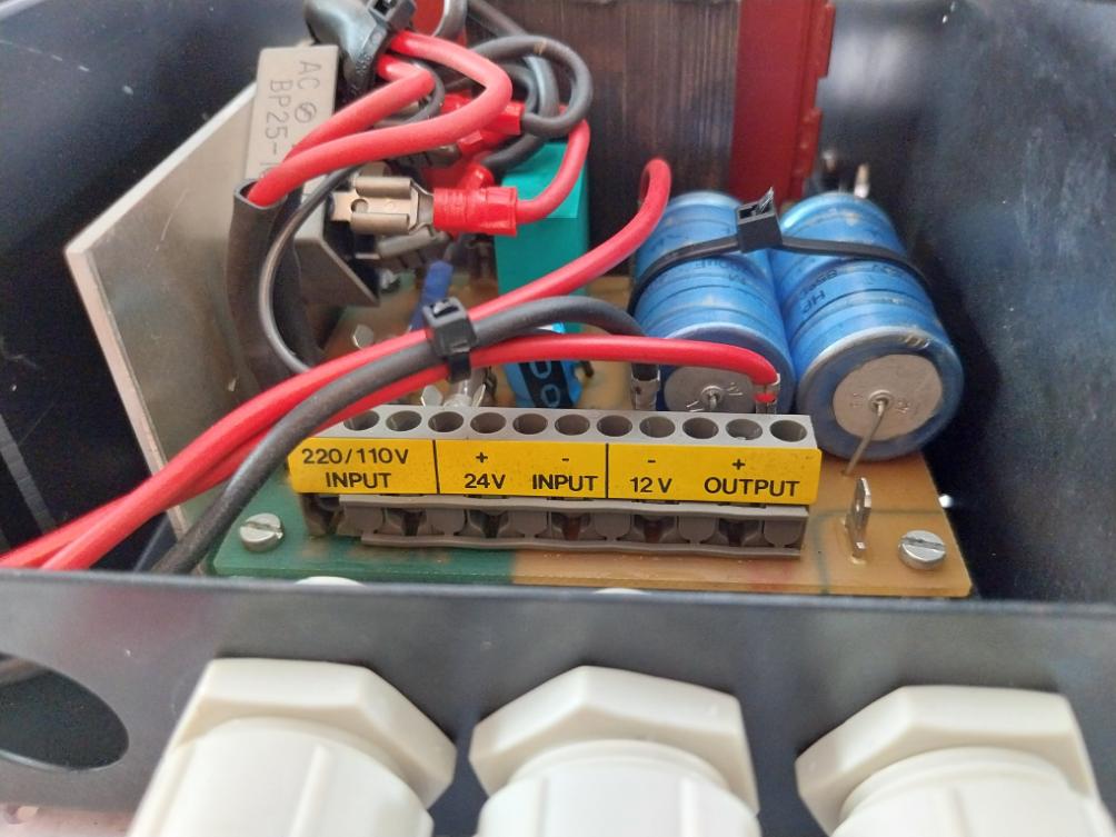 Simrad Shipmate Rs8036 Class B Power Supply 220Vac/24V/12V 150Va