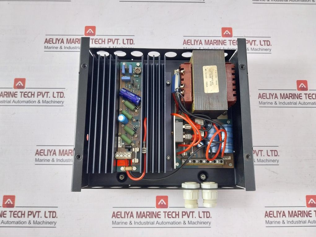 Simrad Shipmate Rs8036 Power Supply Str 8400 220Vac/24V/12V 2X110V 50Hz