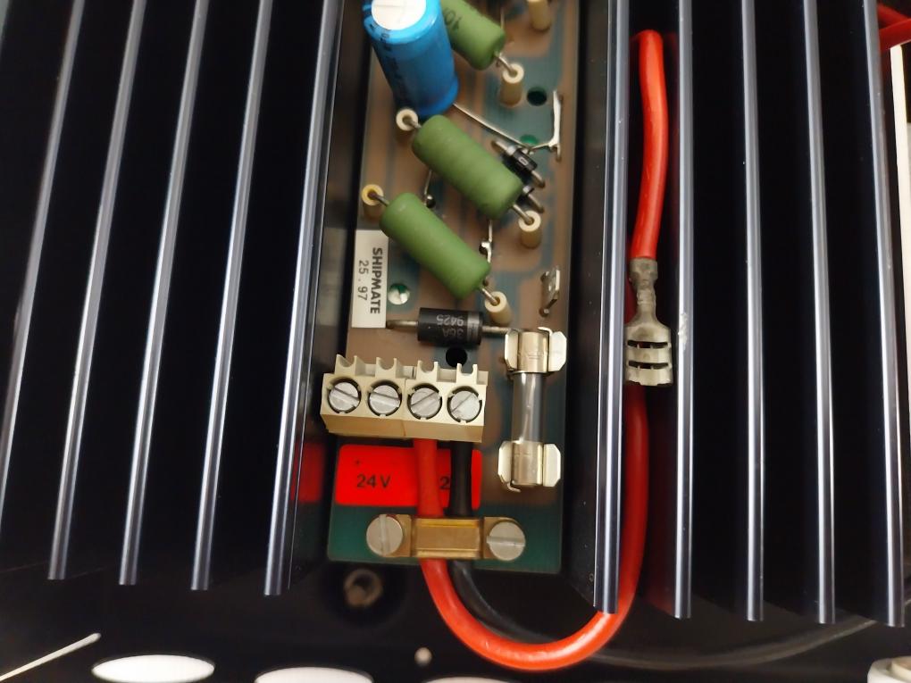 Simrad Shipmate Rs8036 Power Supply Str 8400 220Vac/24V/12V 2X110V 50Hz