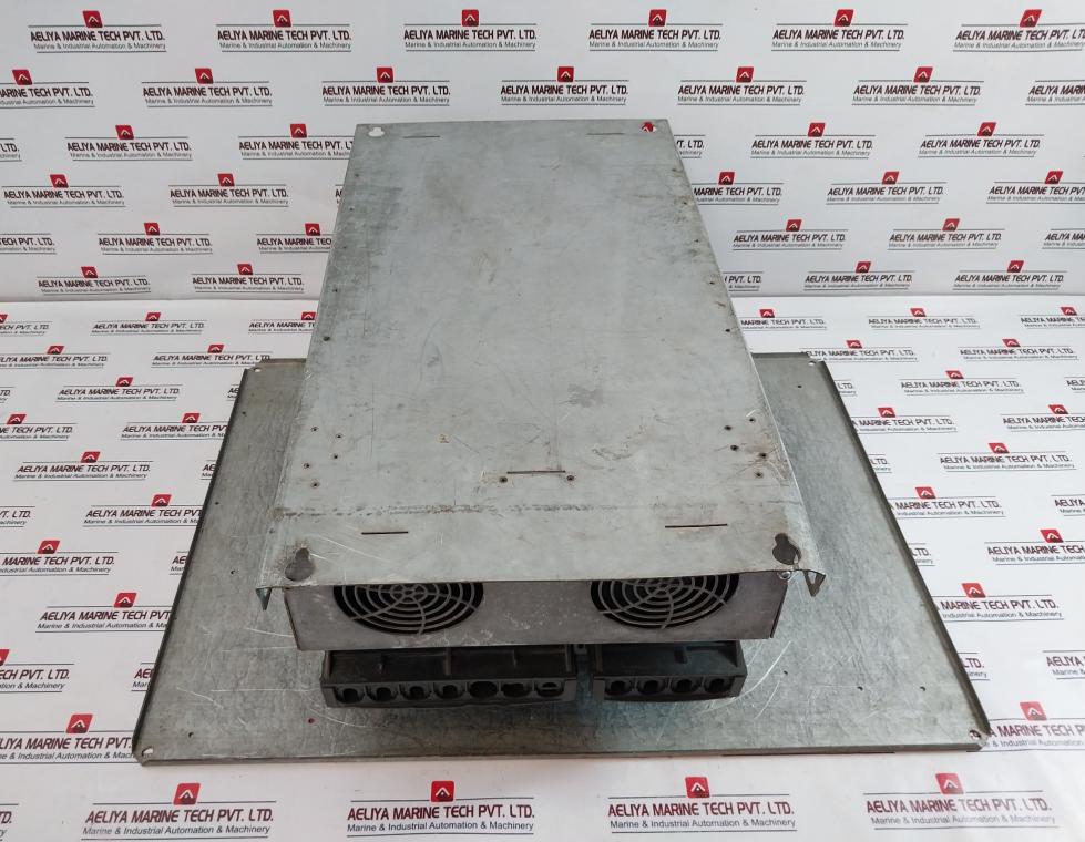 Siemens 6SL3224-03E34-5UA0 Power Module 240 3AC 380-480V 129A 50/60Hz Version K