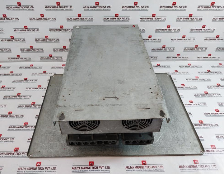 Siemens 6SL3224-03E34-5UA0 Power Module 240 3AC 380-480V 129A 50/60Hz Version K