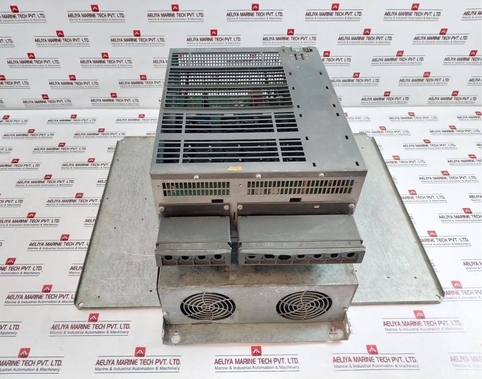 Siemens 6SL3224-03E34-5UA0 Power Module 240 3AC 380-480V 129A 50/60Hz Version K