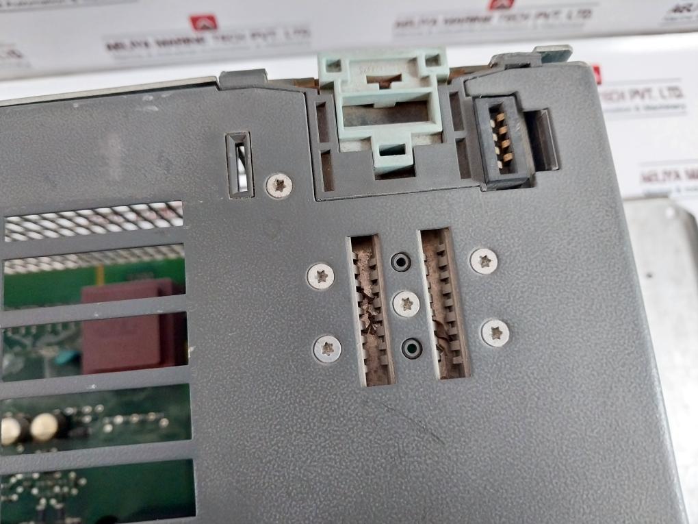 Siemens 6SL3224-03E34-5UA0 Power Module 240 3AC 380-480V 129A 50/60Hz Version K