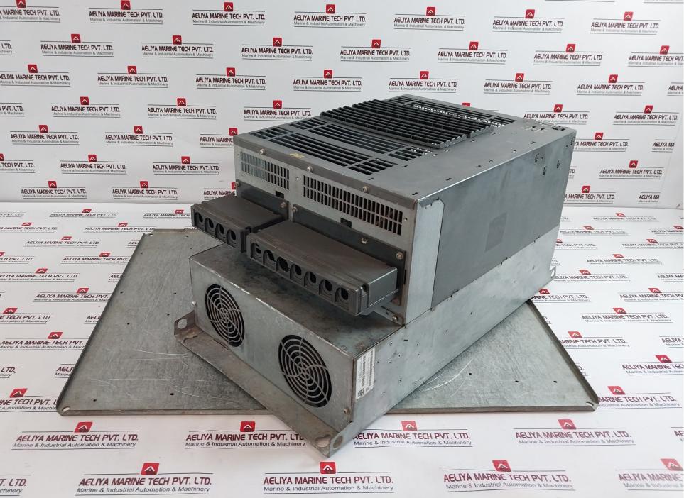 Siemens 6SL3224-03E34-5UA0 Power Module 240 3AC 380-480V 129A 50/60Hz Version K