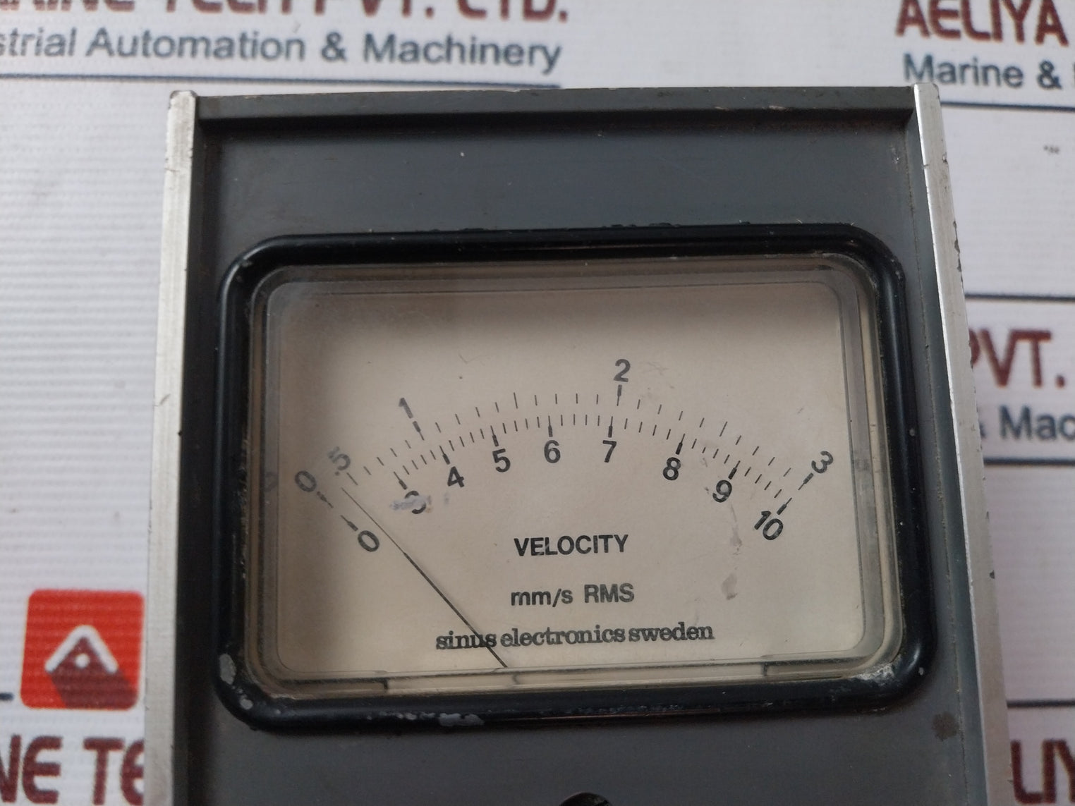 Sinus Electronics Vibrometer 0-10 Mm/S
