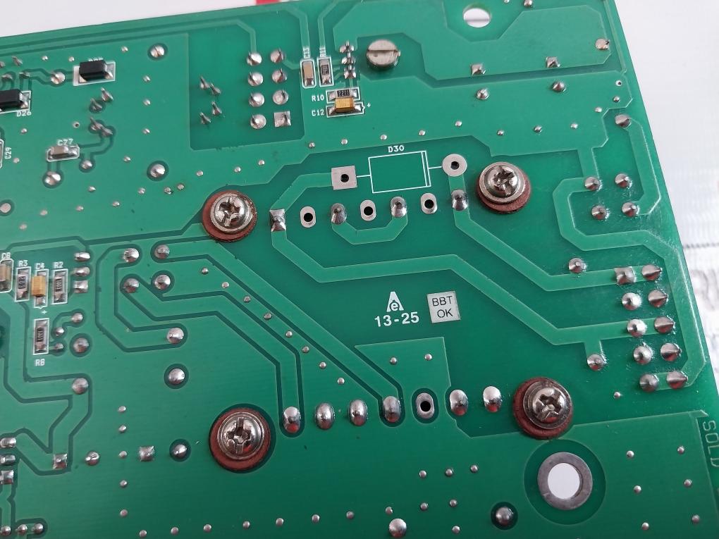 Sirius Control Hf 14021303 Printed Circuit Board 246132A