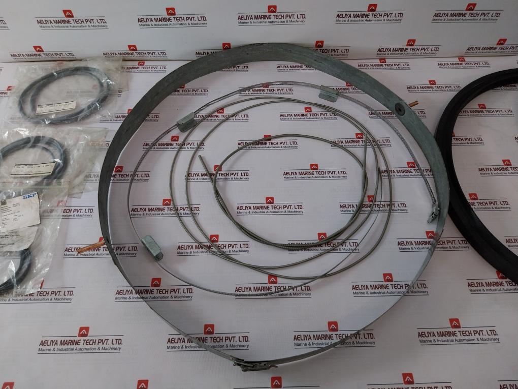 Skf 111881 O-ring Set 114238, 1126871, 390.00 X 10.00 70 Nbr, 48X3