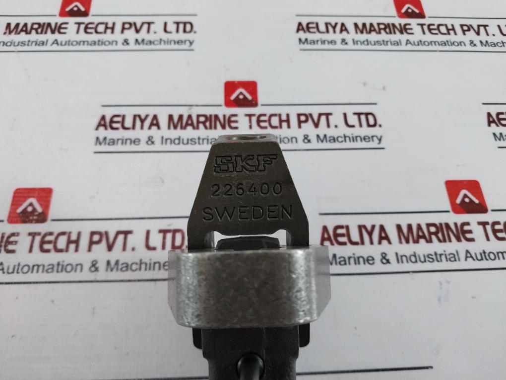 Skf 226400 Hydraulic Oil Injector