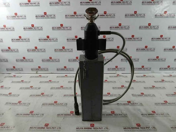 Skf Tmjl 50 Hydraulic Pump With Wika Gauge 50Mpa 7250 Psi Set